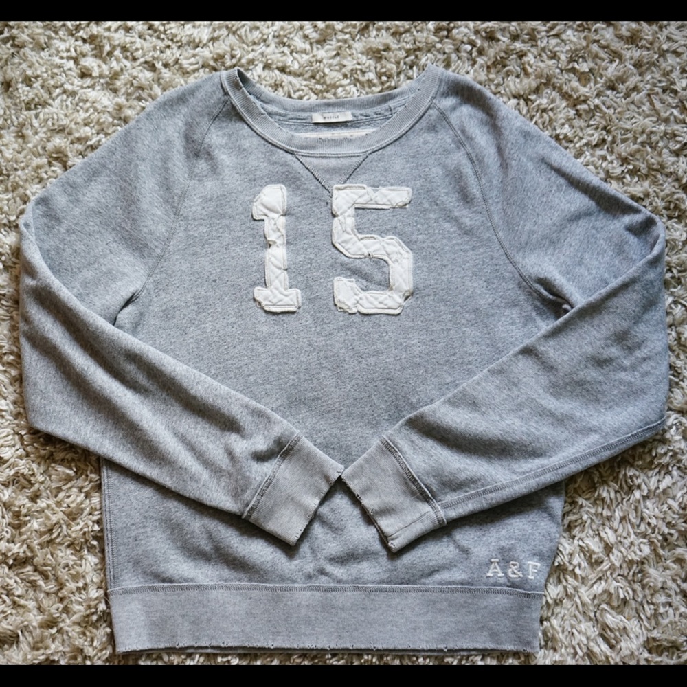 Men’s Abercrombie & Fitch sweatshirt.